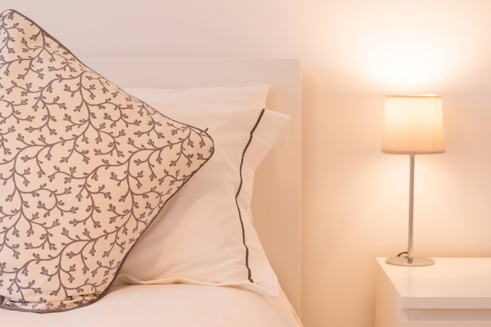 New stylish 4 bed house moments from Clacton beach