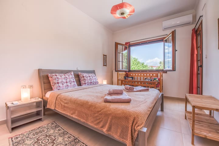 Ბეჟი_ROOM_1
