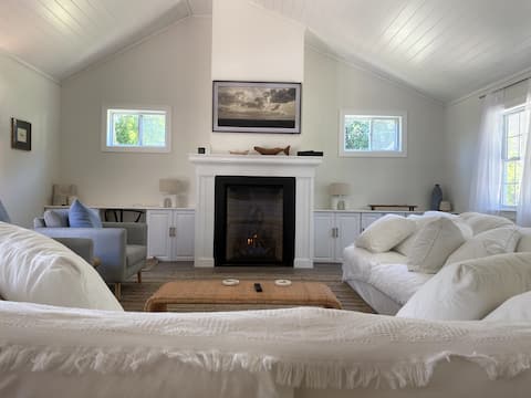 Spacious 4 BR Beach House Perfect for the Family
