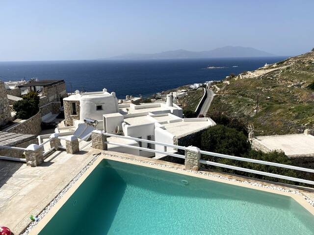Villa Viento, by Mykonos Rocky Villas gallery image 3