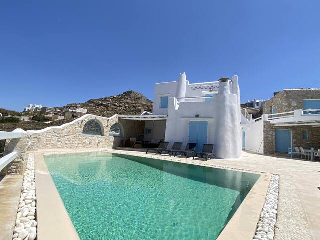Villa Viento, by Mykonos Rocky Villas gallery image 2