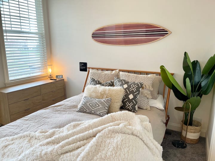 Hlavné poschodie - spálňa s manželskou posteľ 