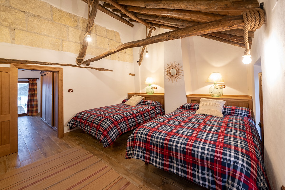 SPAVAĆA SOBA NA KATU