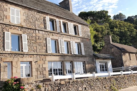 View of port & house 110 m² – Charming, comfortable, marine