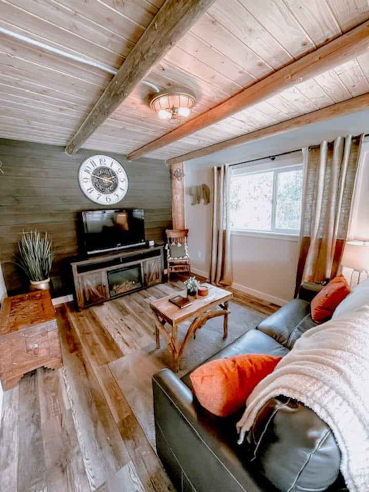 Top 10 Airbnb Vacation Rentals Near North Cascades National Park, USA