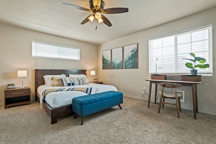 Chumba cha kulala cha Msingi, Ngazi ya Juu