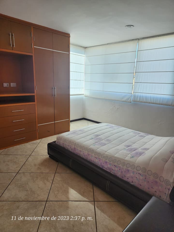 საძინებელი 1