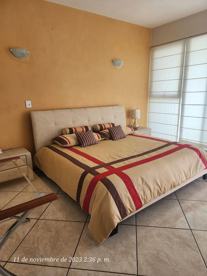 საძინებელი 4