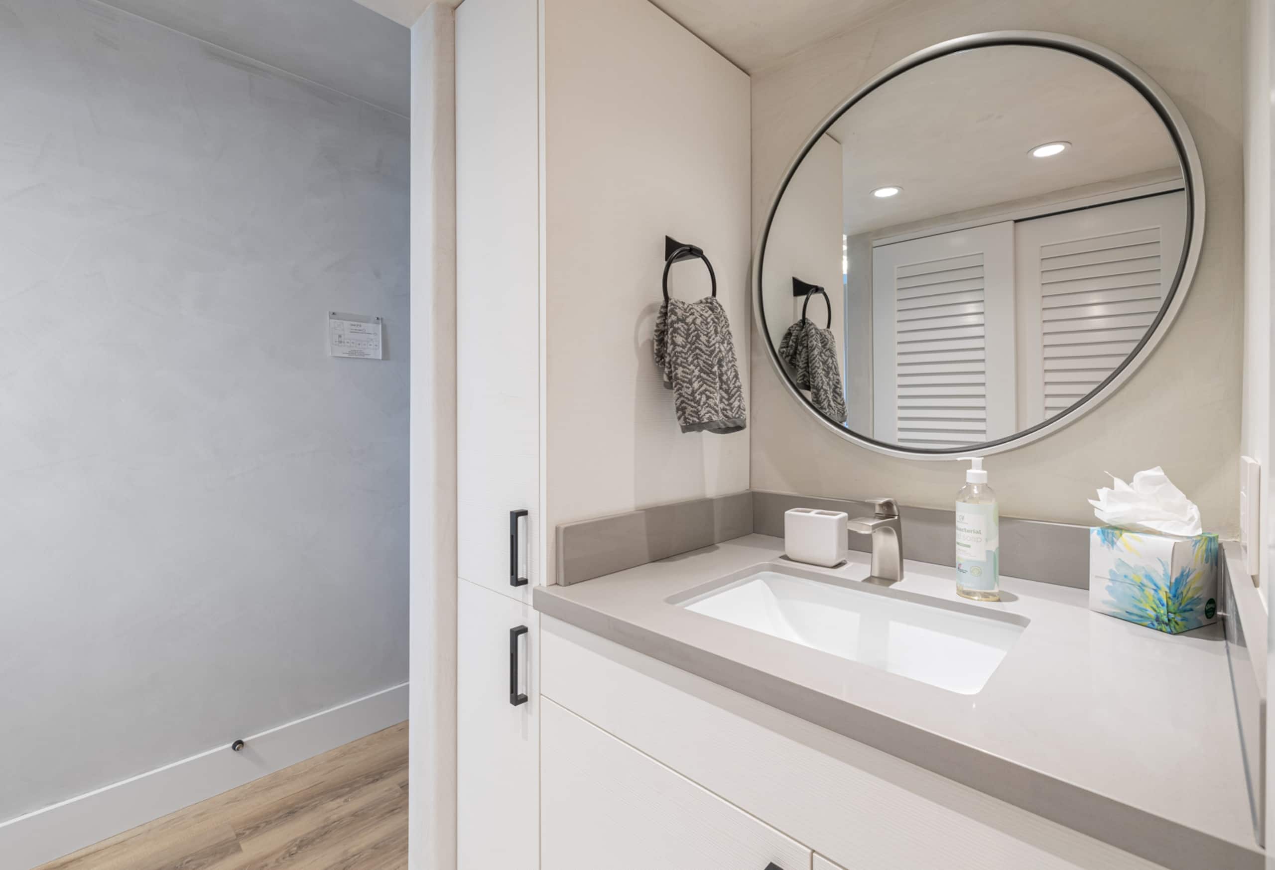 Condo in Lahaina · ★5.0 · Studio · 1 bed · 1 bath - Image 21