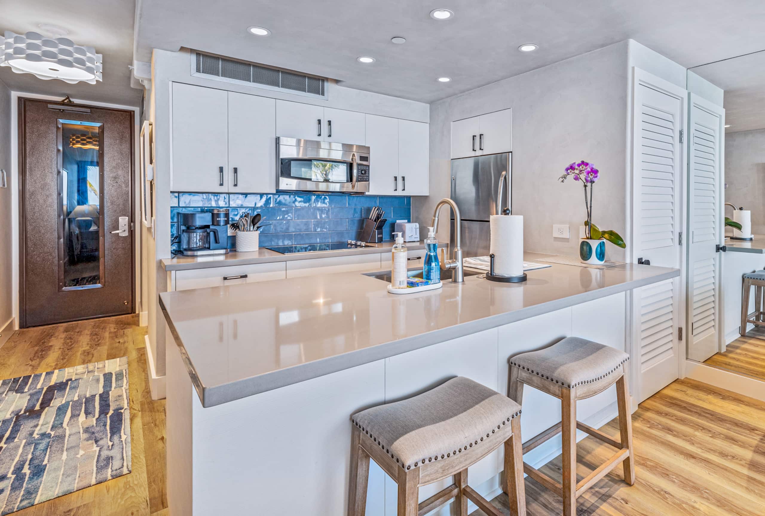 Condo in Lahaina · ★5.0 · Studio · 1 bed · 1 bath - Image 7