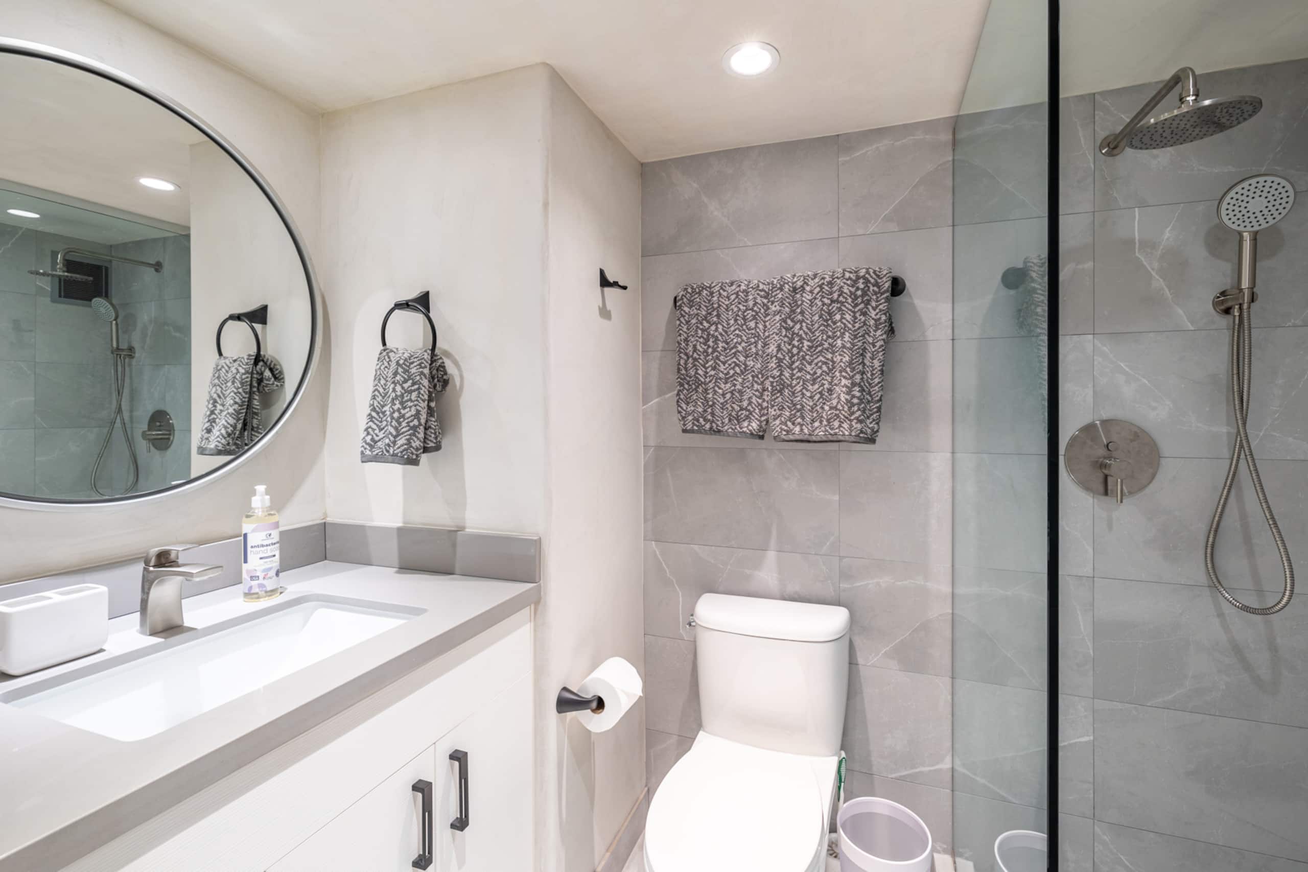 Condo in Lahaina · ★5.0 · Studio · 1 bed · 1 bath - Image 20
