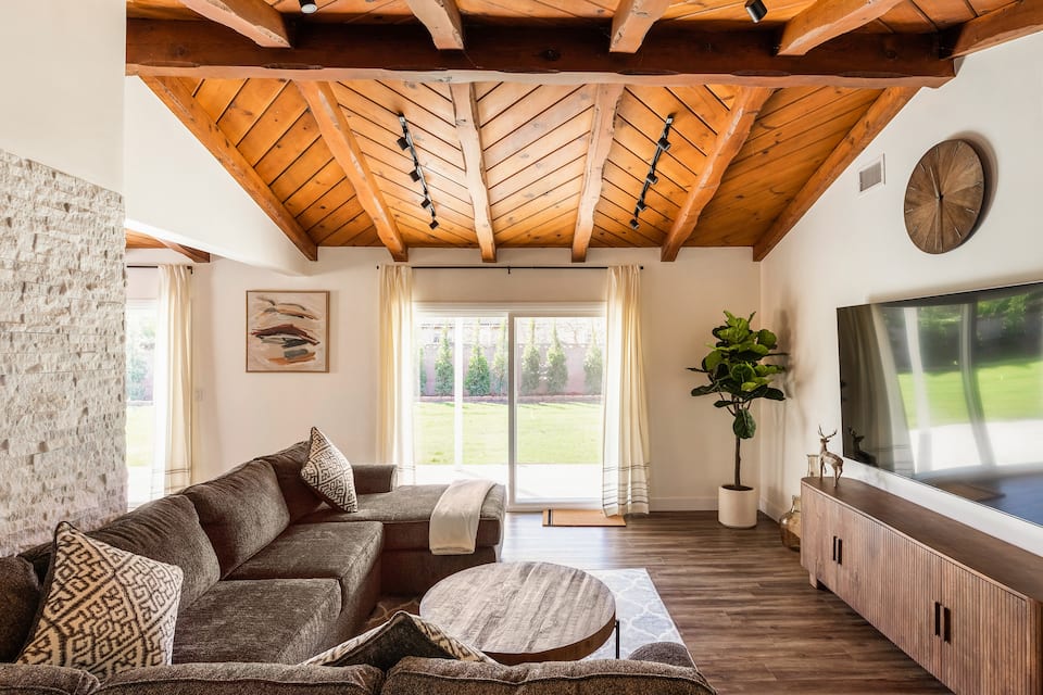 Disneyland Park, Anaheim, CA Vacation Rentals (5 out of 5) - Airbnb