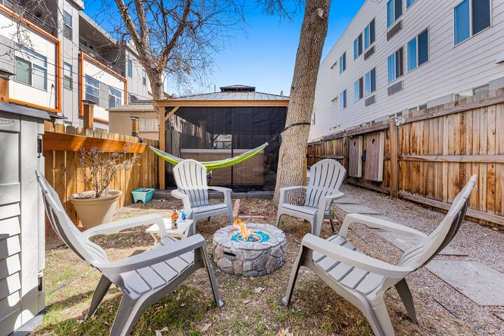 *HOT TUB*Firepit*Pool Table*Patio* Downtown Denver gallery image 5