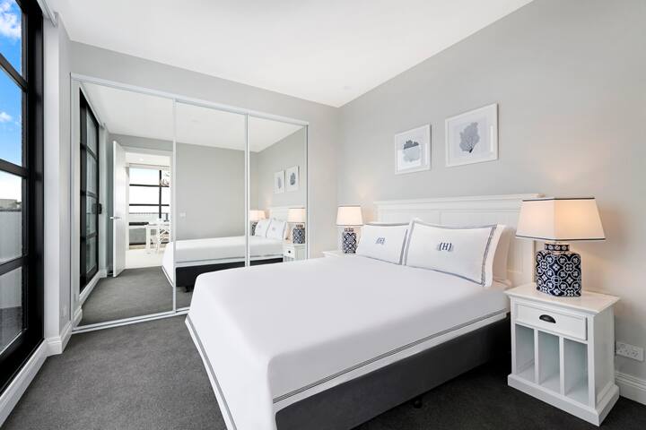 The Hamptons Apartments - St Kilda Apartment Hotel managed Airbnb listing 1