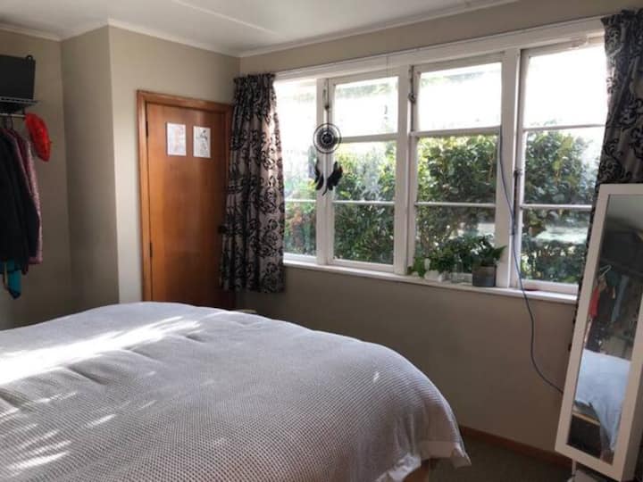 Wellington Holiday Rentals & Homes Wellington, New Zealand Airbnb