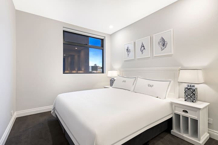 The Hamptons Apartments - St Kilda Apartment Hotel managed Airbnb listing 3