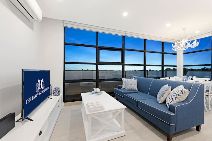 2 Bed Premier Apartments in St Kilda Short Stay