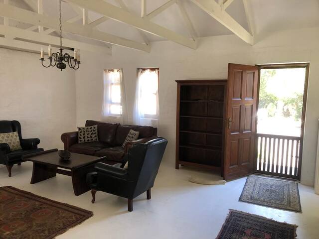 Dassenberg Farm, Noordhoek. gallery image 5