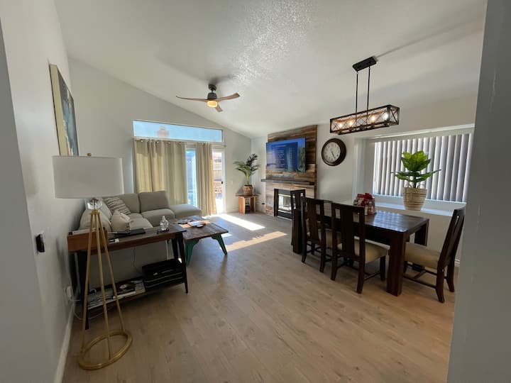 Amazing Updated Indio Oasis With Saltwater Pool - Indio, CA