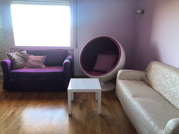 ოჯახთან ერთად ცხოვრება