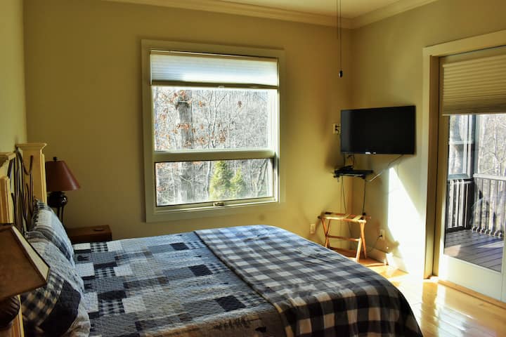 ห้องนอนใหญ่, ที่นอนขนาดคิงไซส์แคลิฟอร์เนีย