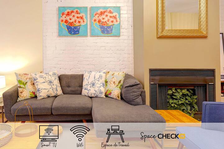 Le Grand MTL | Charmant | Terrasse | Parking | AC gallery image 3