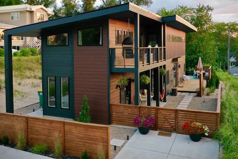 Steps from the beach and a mile from National Park