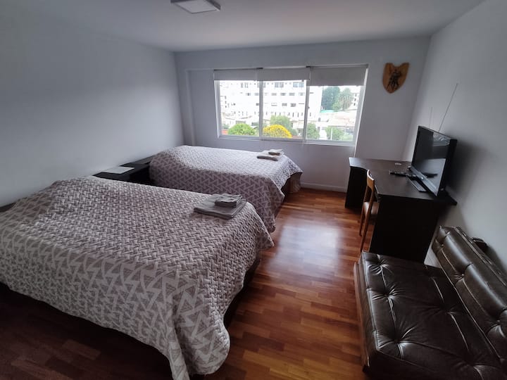 غرفة النوم 1