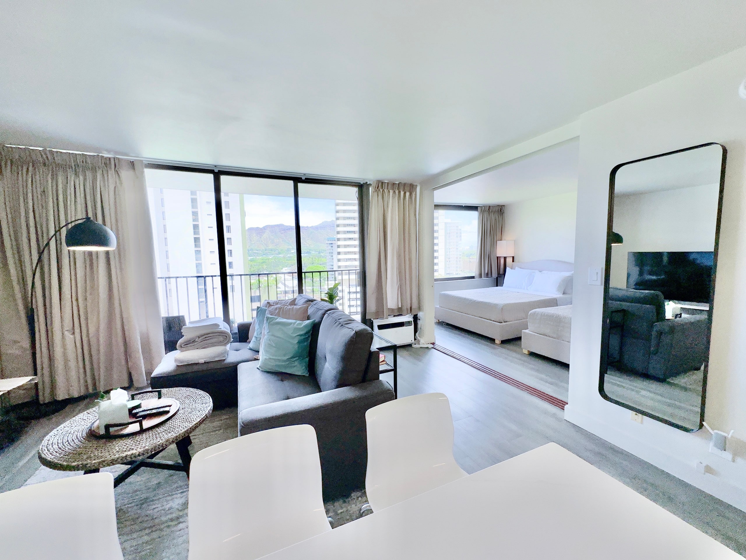 Free Parking-Waikiki Banyan Cozy 1BR Near Beach! - Image 6