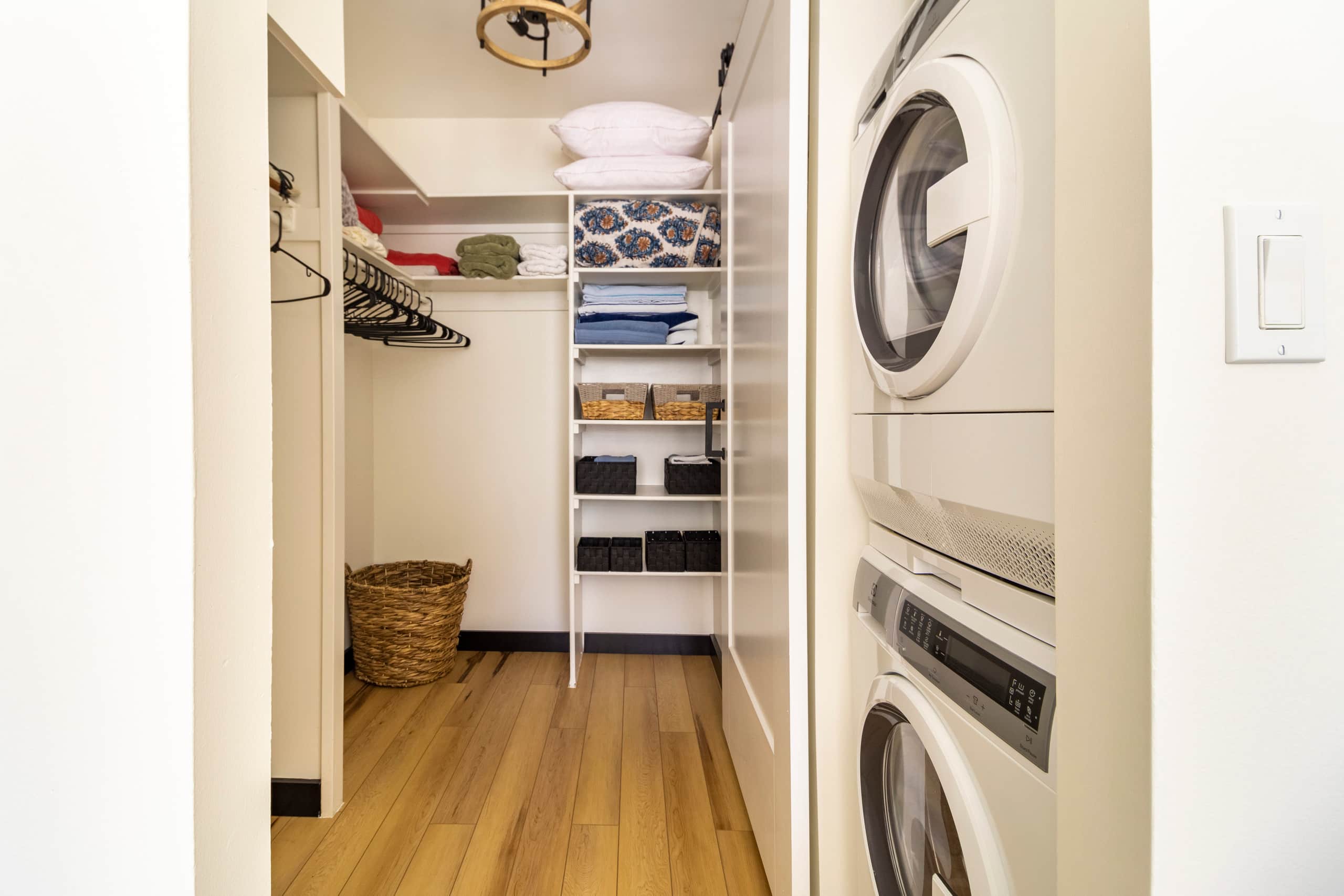 Condo in Honolulu · ★4.93 · 1 bedroom · 2 beds · 1 bath - Image 29
