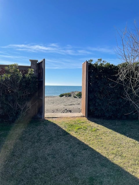 Tarquinia Lido - Villa Velca on the beach