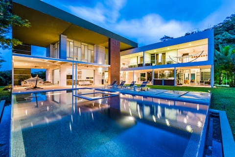 The Grand Seaclusion