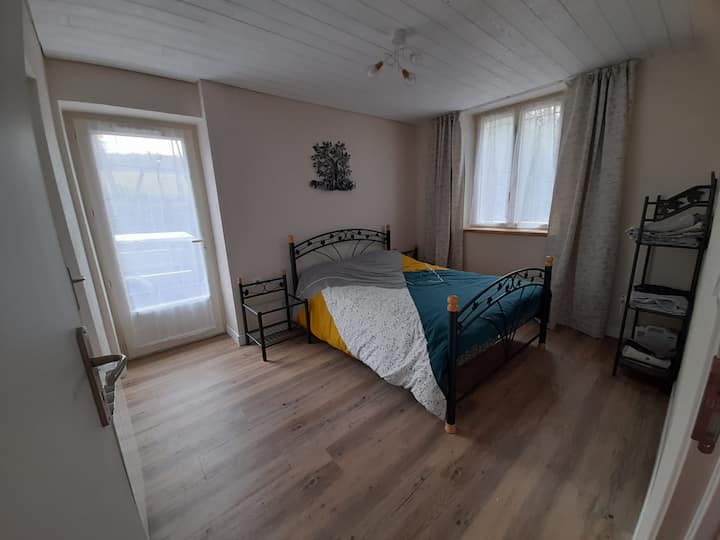 chumba cha kulala 1 sakafu ya chini