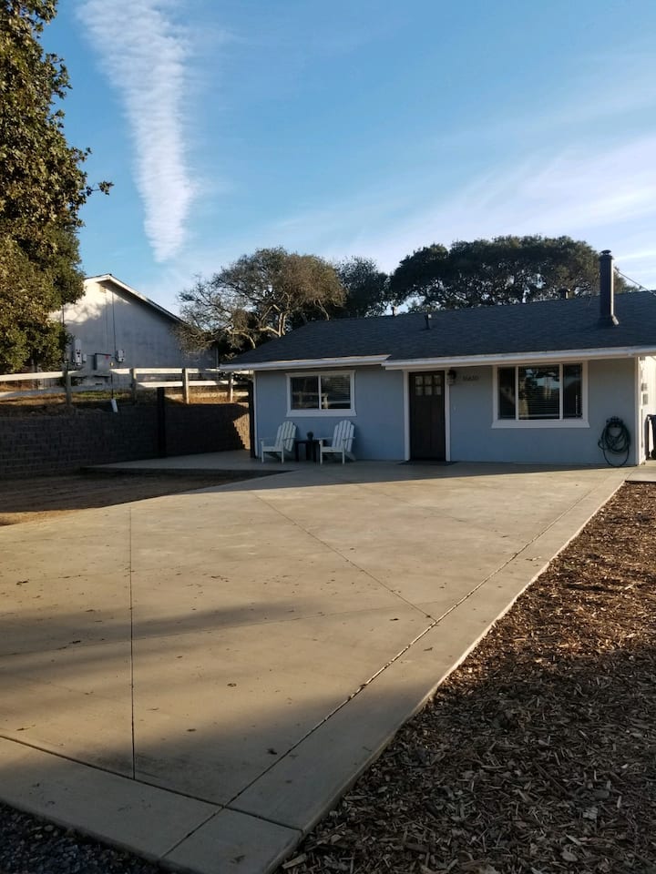 Quiet Comfortable CA Parks Pass Houses for Rent in Prunedale