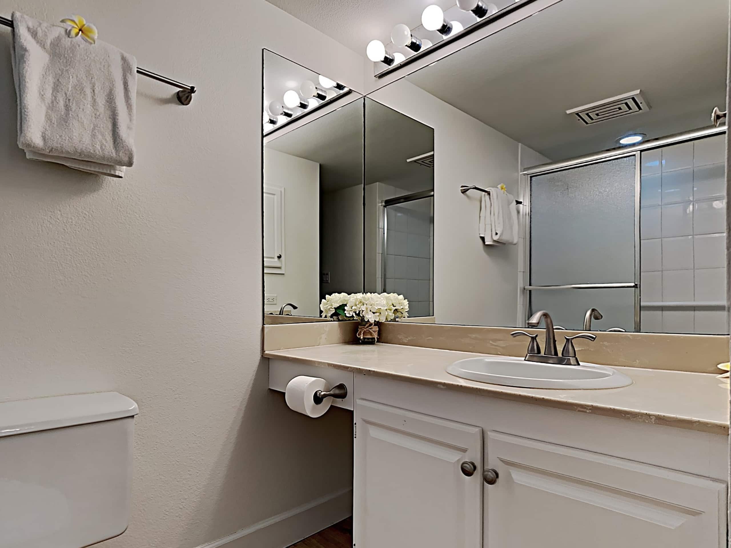 Condo in Kihei · ★4.82 · 2 bedrooms · 3 beds · 2 private baths - Image 21