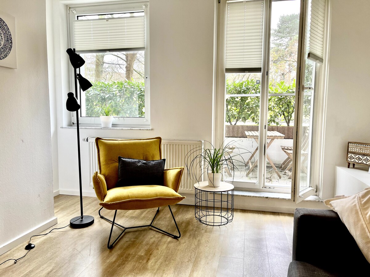 Top Airbnb: MEL&BENS Apartment | Park | Central Station in Mitte