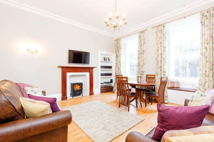 Charming Apartment in the Old Town gallery image 5