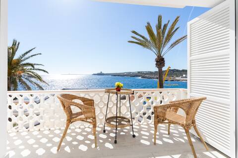 Nice cottage by the sea