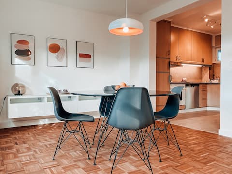 Beautiful apartment with terrace in a great location.