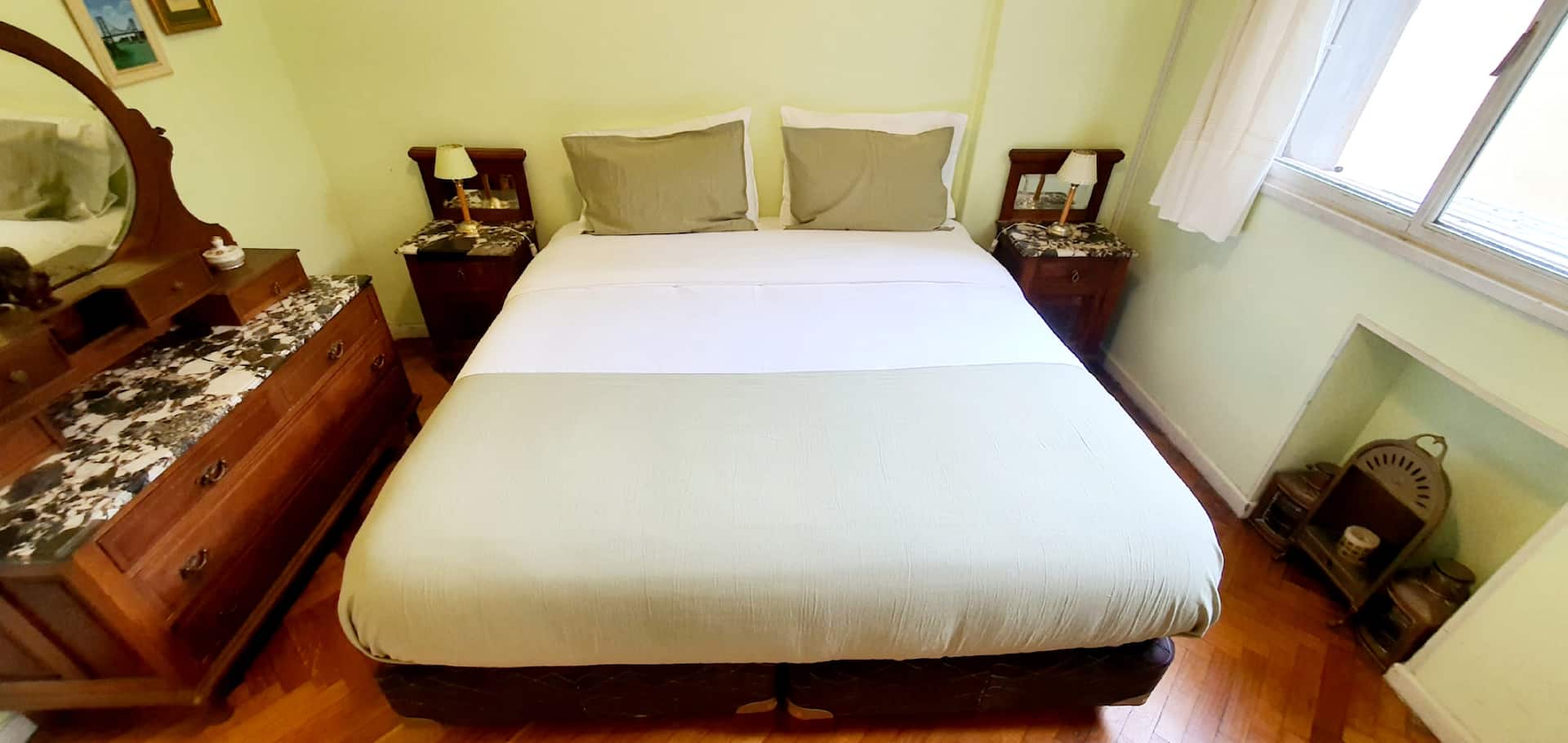 Spacious near the National Congress & Corrientes Avenue