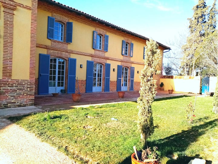 Bed and breakfast II Le Clos du Touron Bed and breakfasts for Rent in Varennes, Occitanie