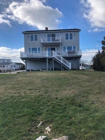 Breathtaking Beach House on the Water gallery image 2