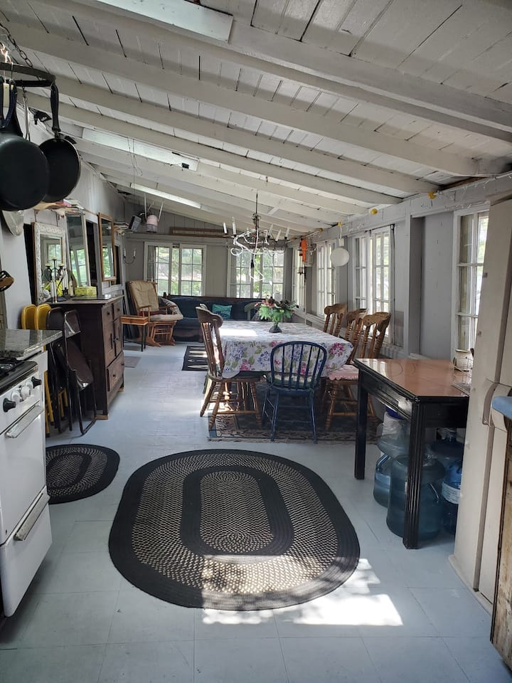 Top 10 Lakefront Rentals In Rhode Island, USA Updated 2024 Trip101