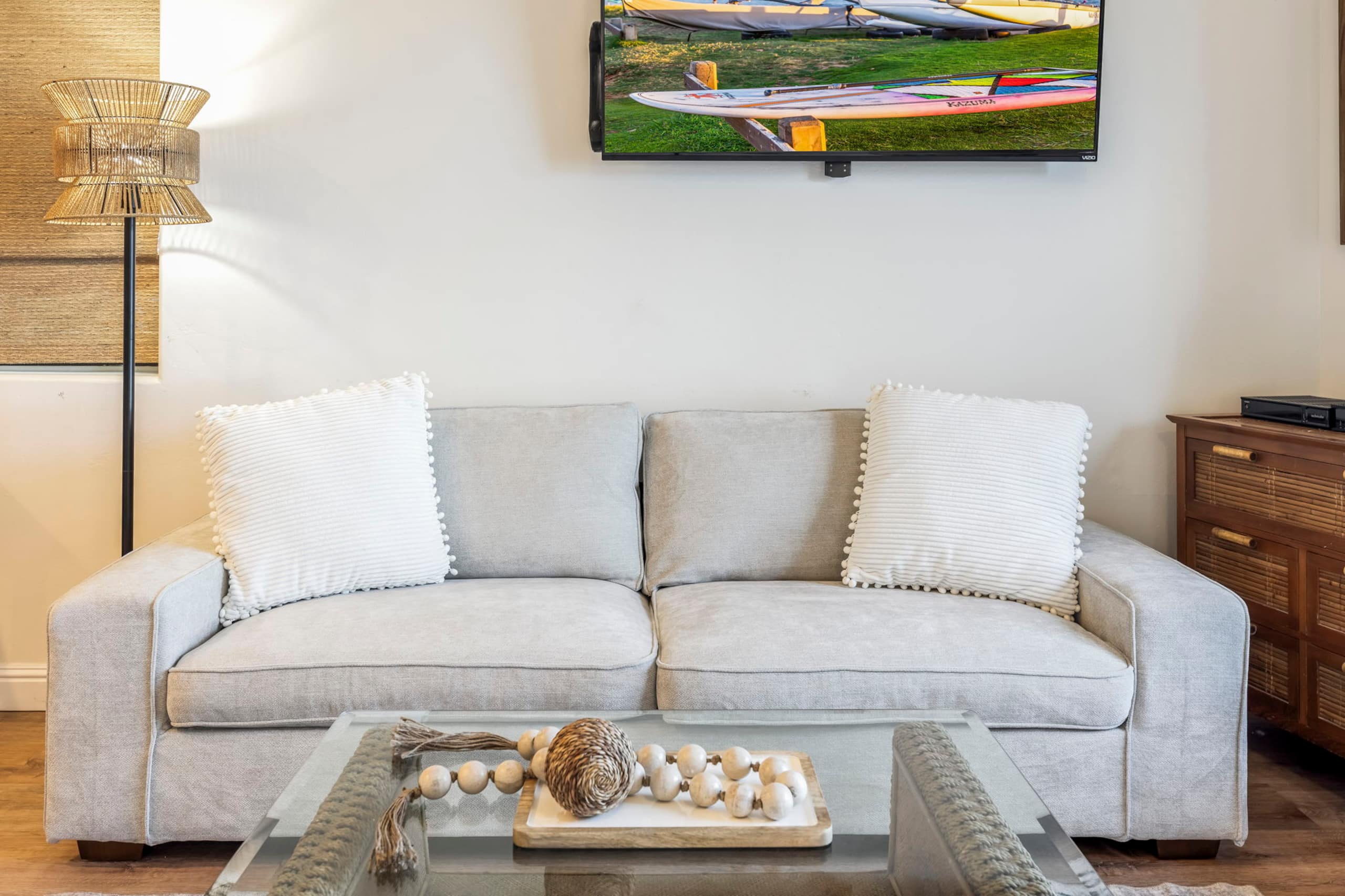 Condo in Lahaina · ★4.95 · 1 bedroom · 1 bed · 1 bath - Image 4