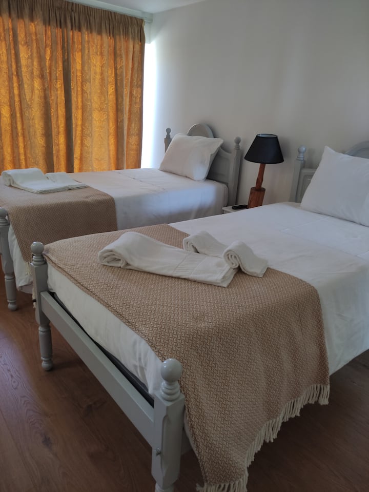 Dhomë gjumi 5