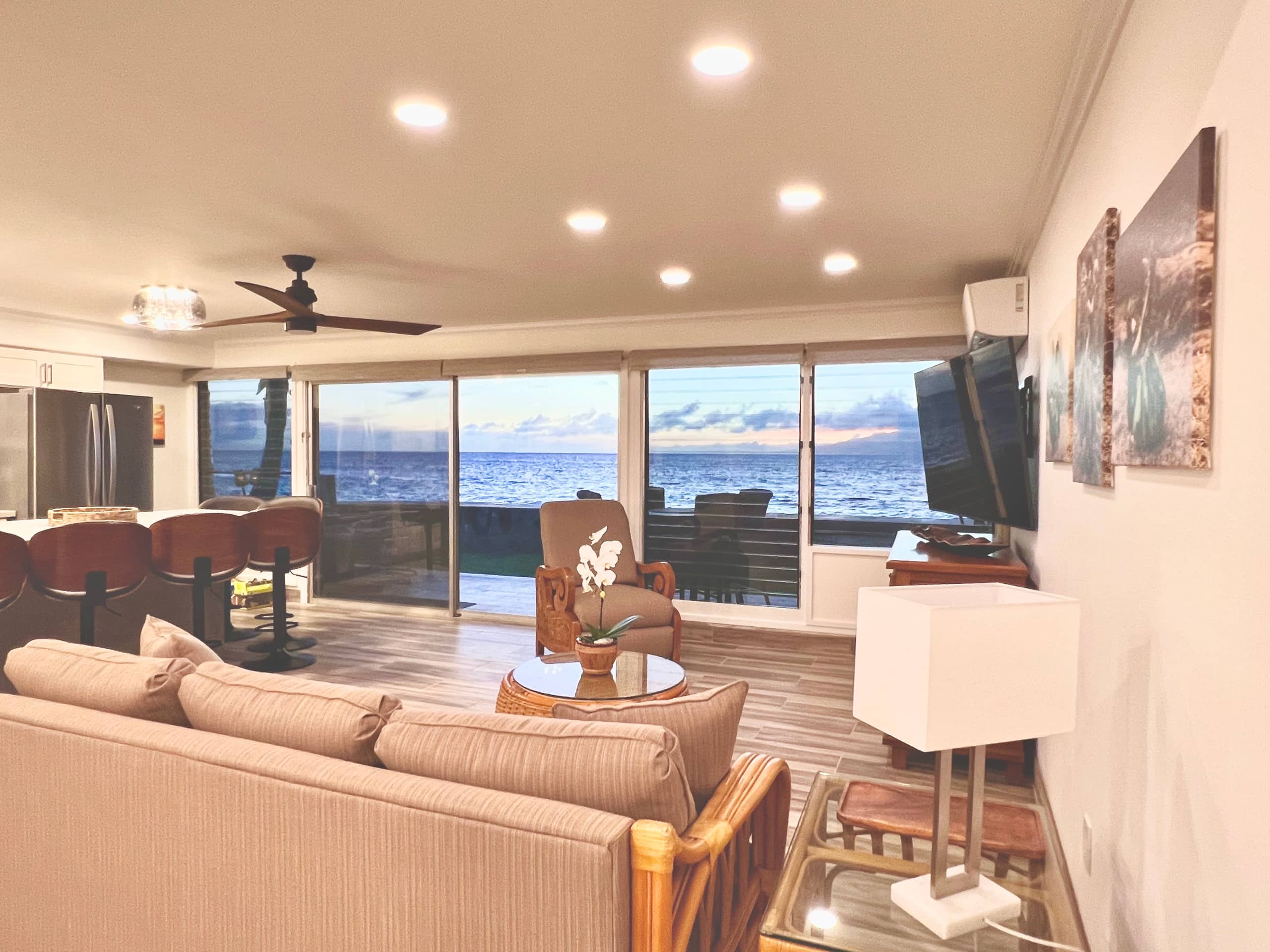 Condo in Lahaina · ★4.94 · 2 bedrooms · 4 beds · 1 bath - Image 2