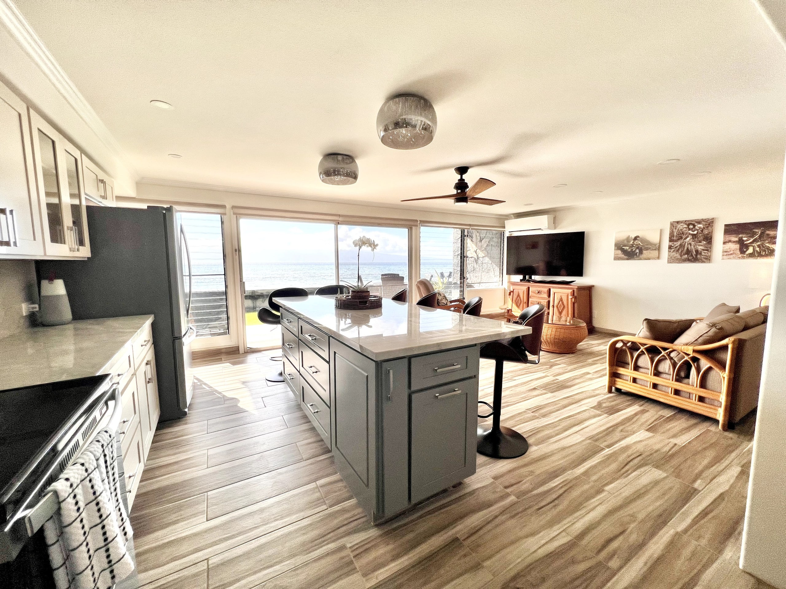 Condo in Lahaina · ★4.94 · 2 bedrooms · 4 beds · 1 bath - Image 6