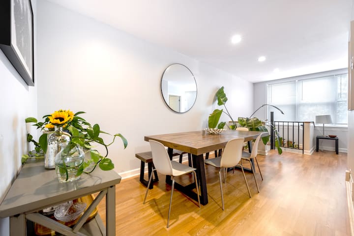 Spacious&Comfy | Close 2 Downtown | Parking |Patio