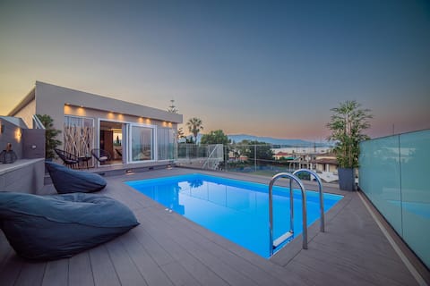 Daedalus Luxury Home