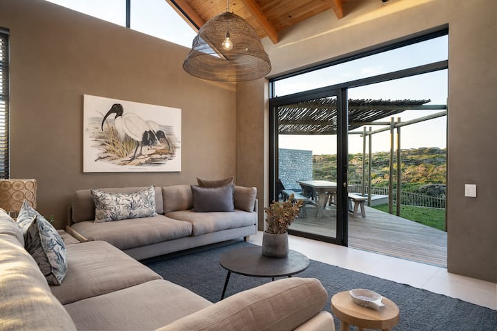 Cypresscove @  Romansbaai Private Beach Estate - Kleinbaai